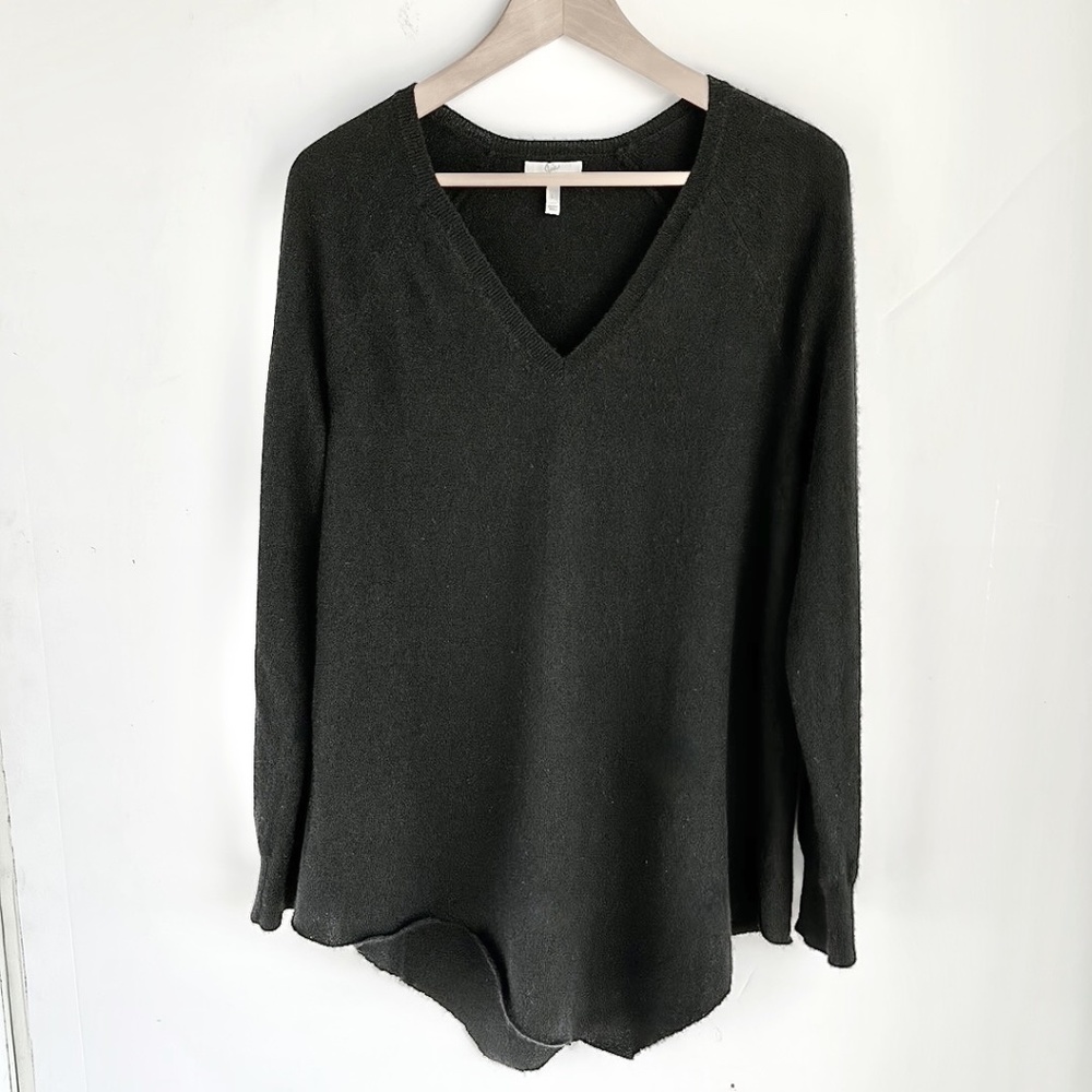 Joie Tambrel Black Wool Cashmere Asymmetric Tunic Sweater V Neck super soft EUC